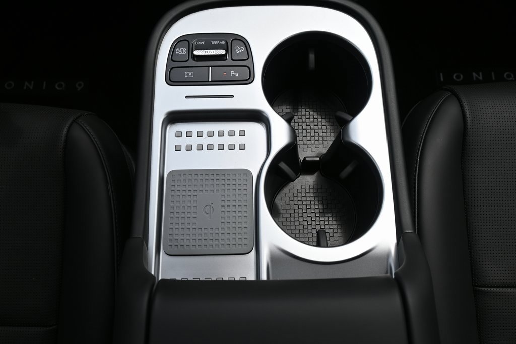 New 2026 Hyundai Ioniq 9 SEL image 25