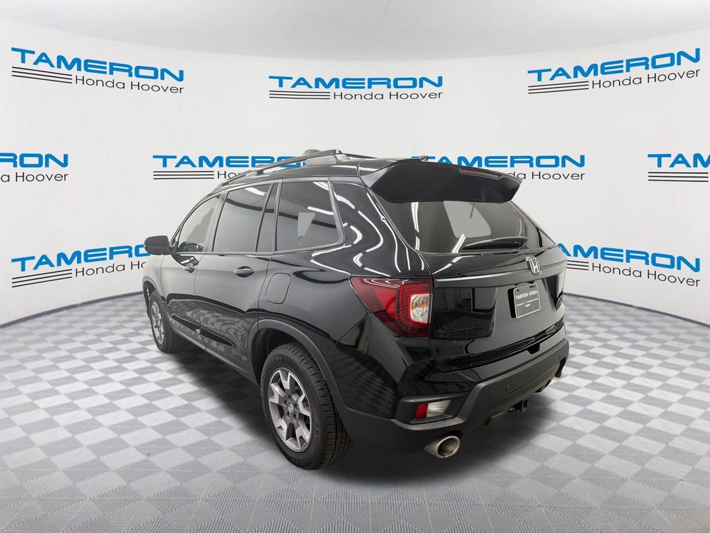 Used 2023 Honda Passport TrailSport image 3