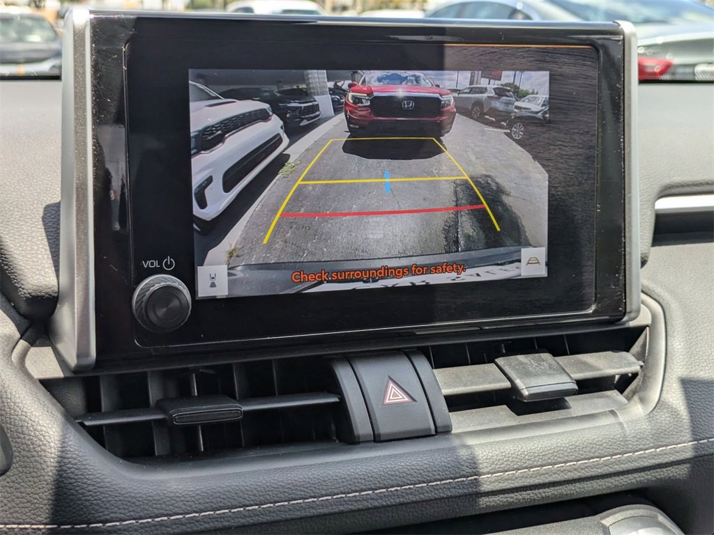 Used 2024 Toyota RAV4 XLE image 17