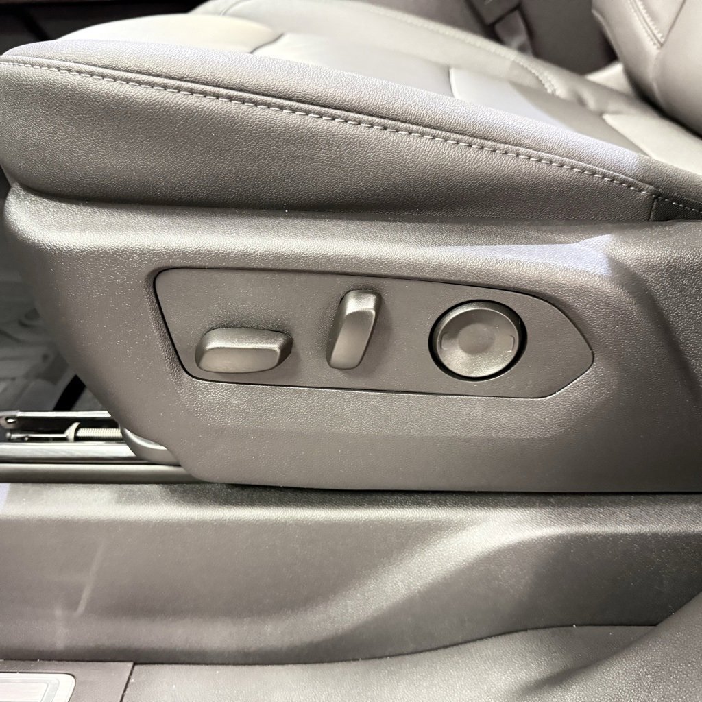 New 2026 GMC Sierra 1500 Elevation w/ Elevation Premium Package image 24