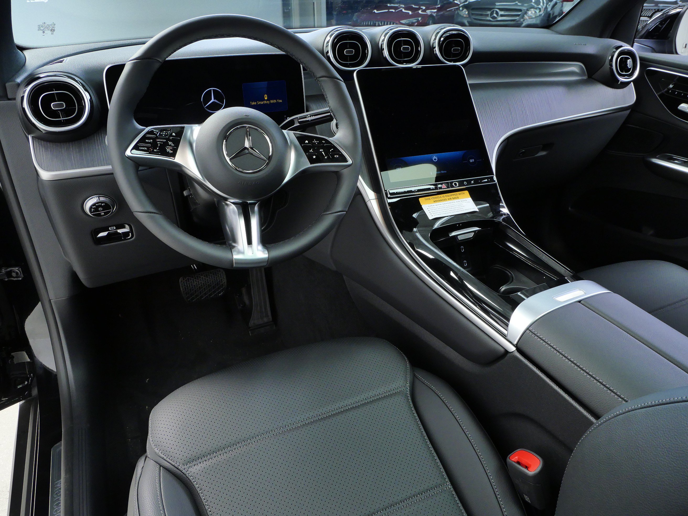 New 2026 Mercedes-Benz GLC 300 4MATIC image 3