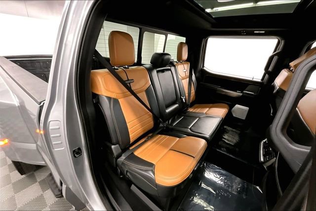 Used 2024 Ford F450 Platinum w/ FX4 Off-Road Package AWD/4WD image 25