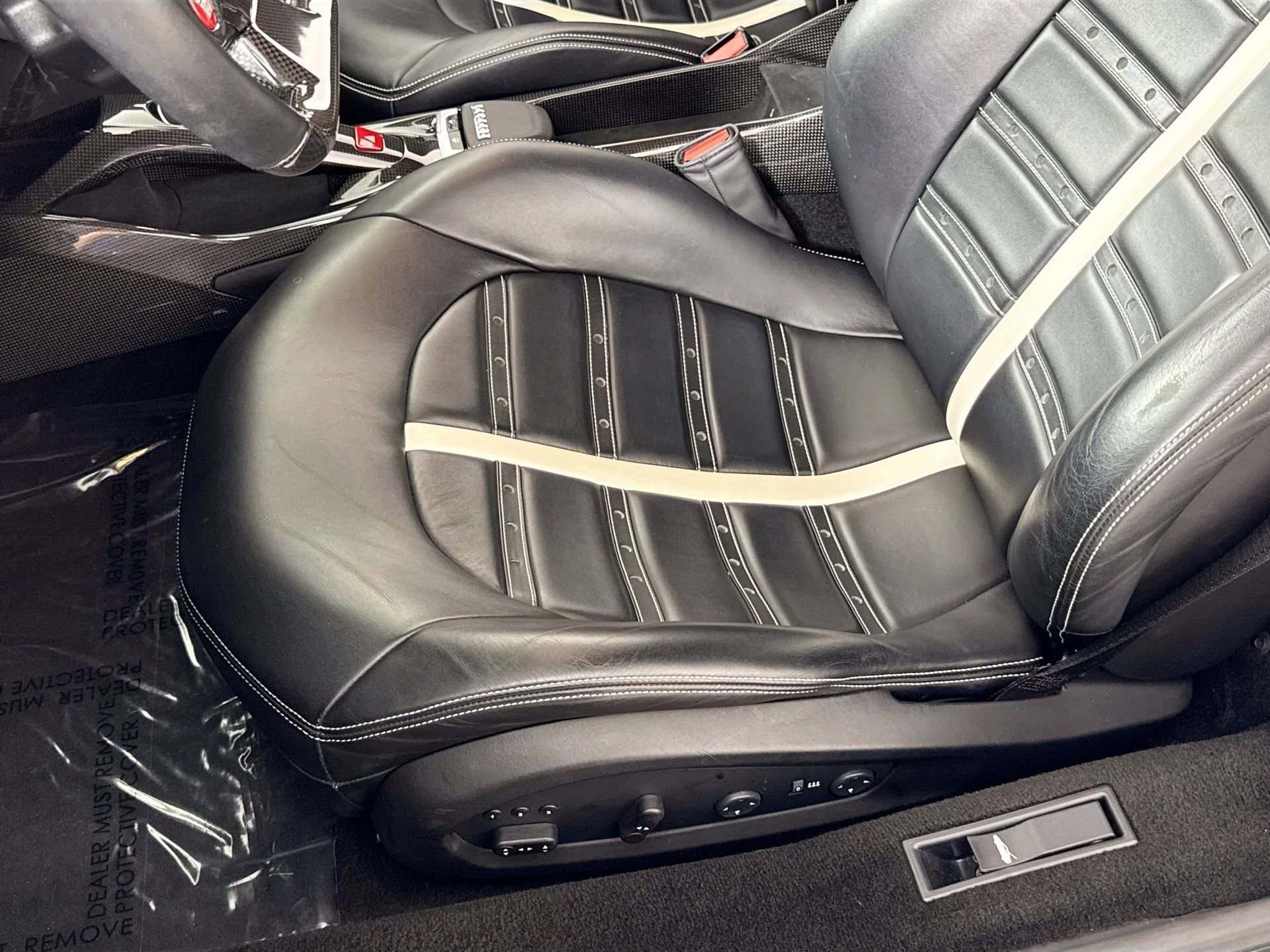 Certified 2016 Ferrari 488 GTB RWD image 17