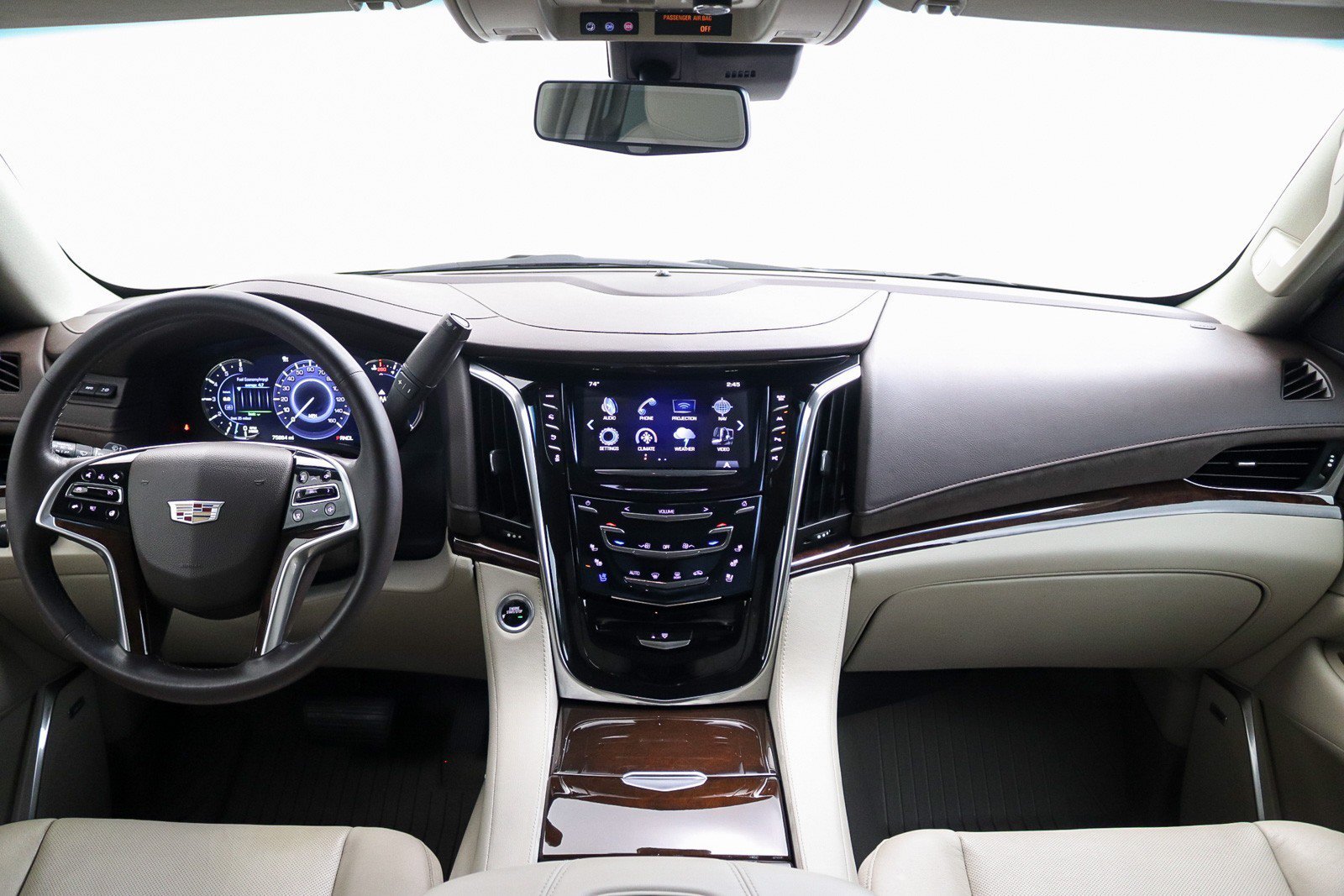 Used 2017 Cadillac Escalade Premium Luxury AWD/4WD image 24