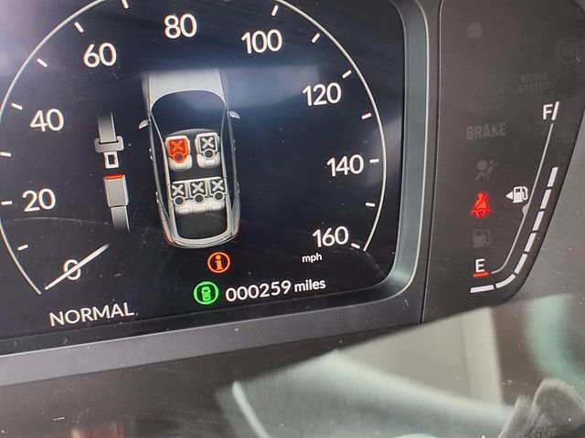 Used 2025 Acura Integra FWD image 13