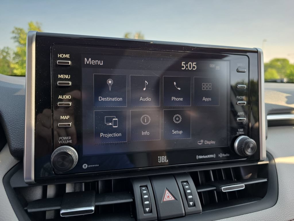 Used 2019 Toyota RAV4 Limited AWD/4WD image 24