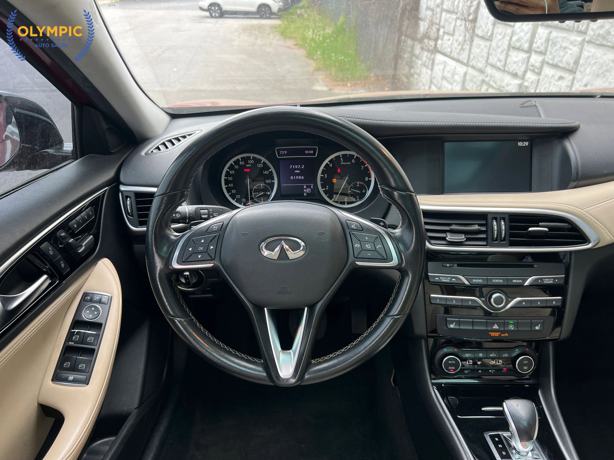 Used 2019 INFINITI QX30 image 23