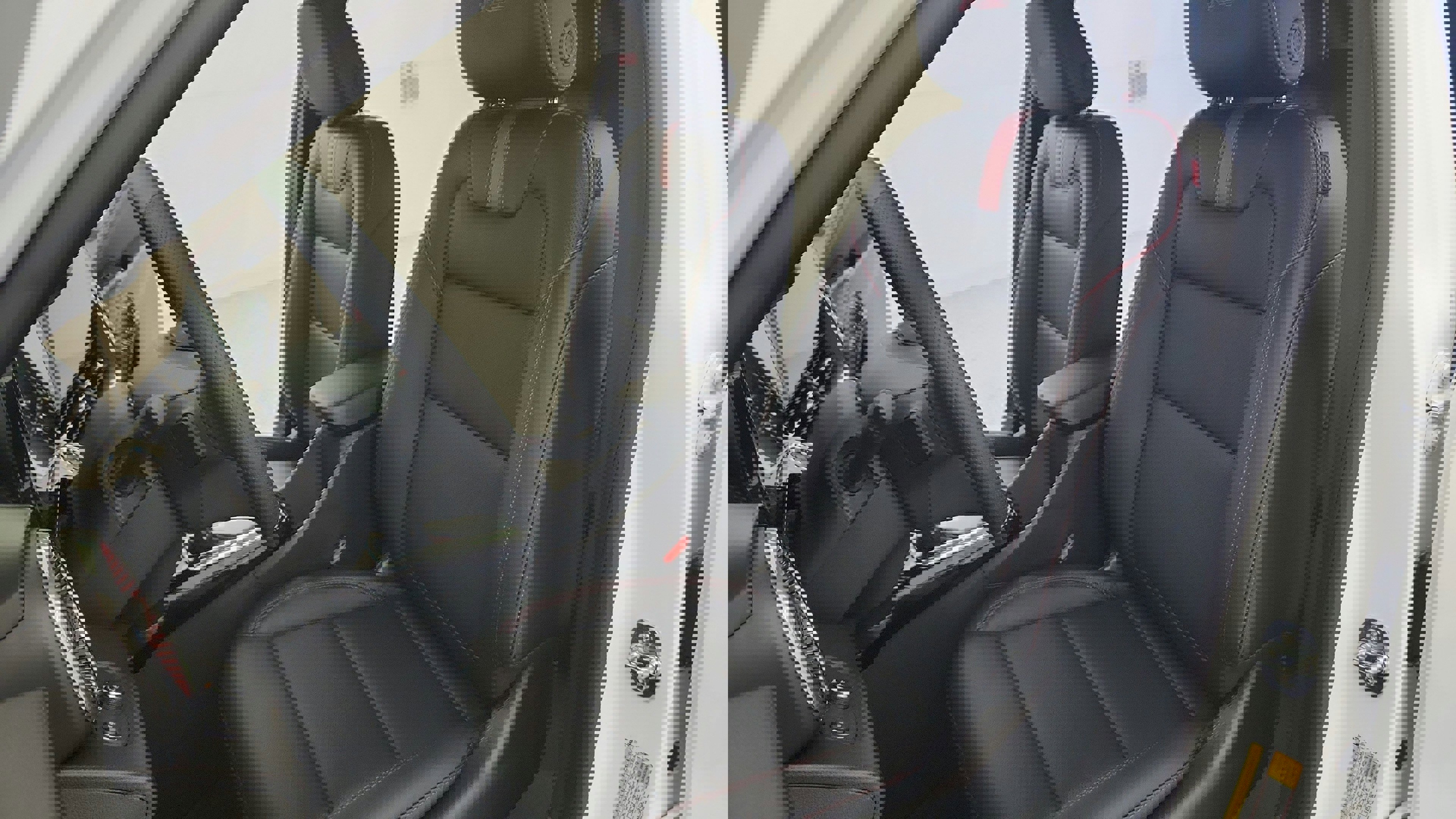 New 2026 Chevrolet Trax RS w/ Sunroof Package image 28