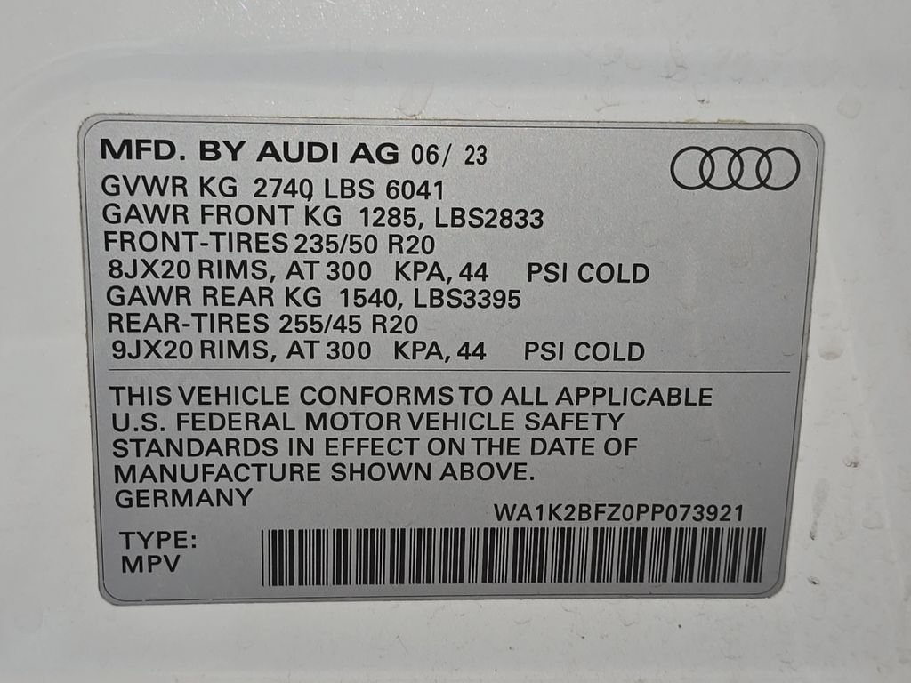 Used 2023 Audi Q4 e-tron Premium w/ Convenience Package AWD/4WD image 33