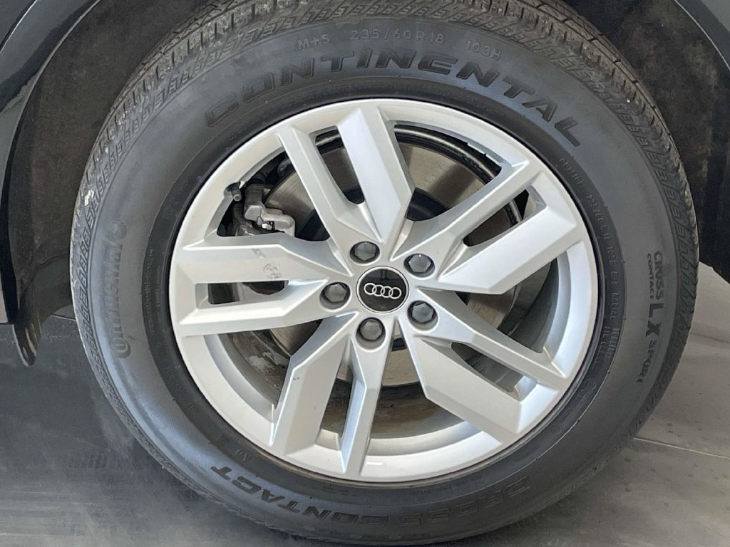 Certified 2023 Audi Q5 2.0T Premium w/ Convenience Package AWD/4WD image 12