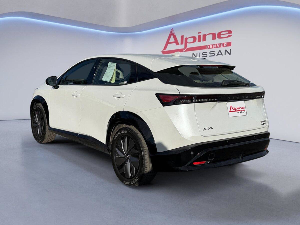 Used 2024 Nissan Ariya AWD image 3