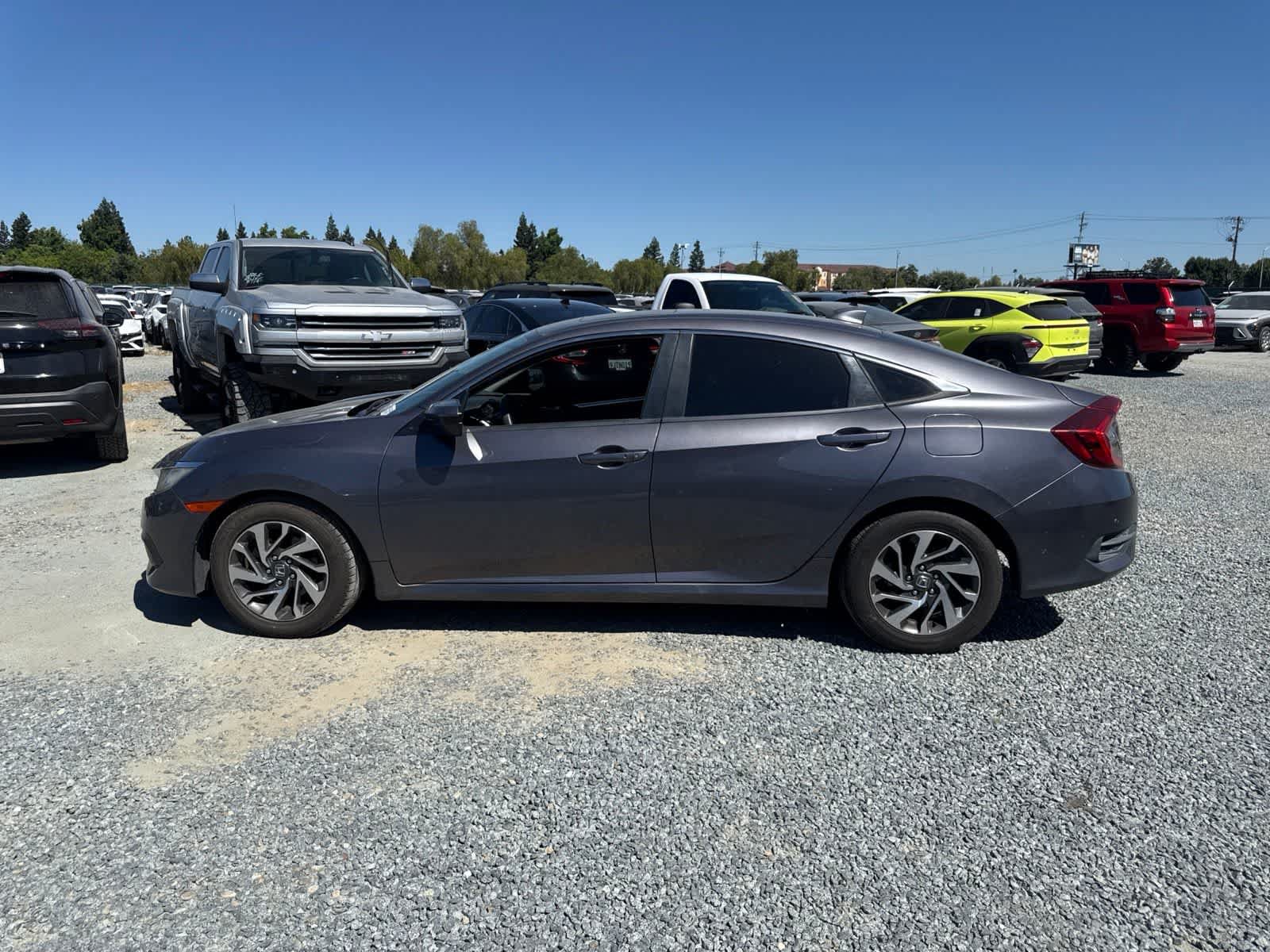 Used 2017 Honda Civic EX image 8