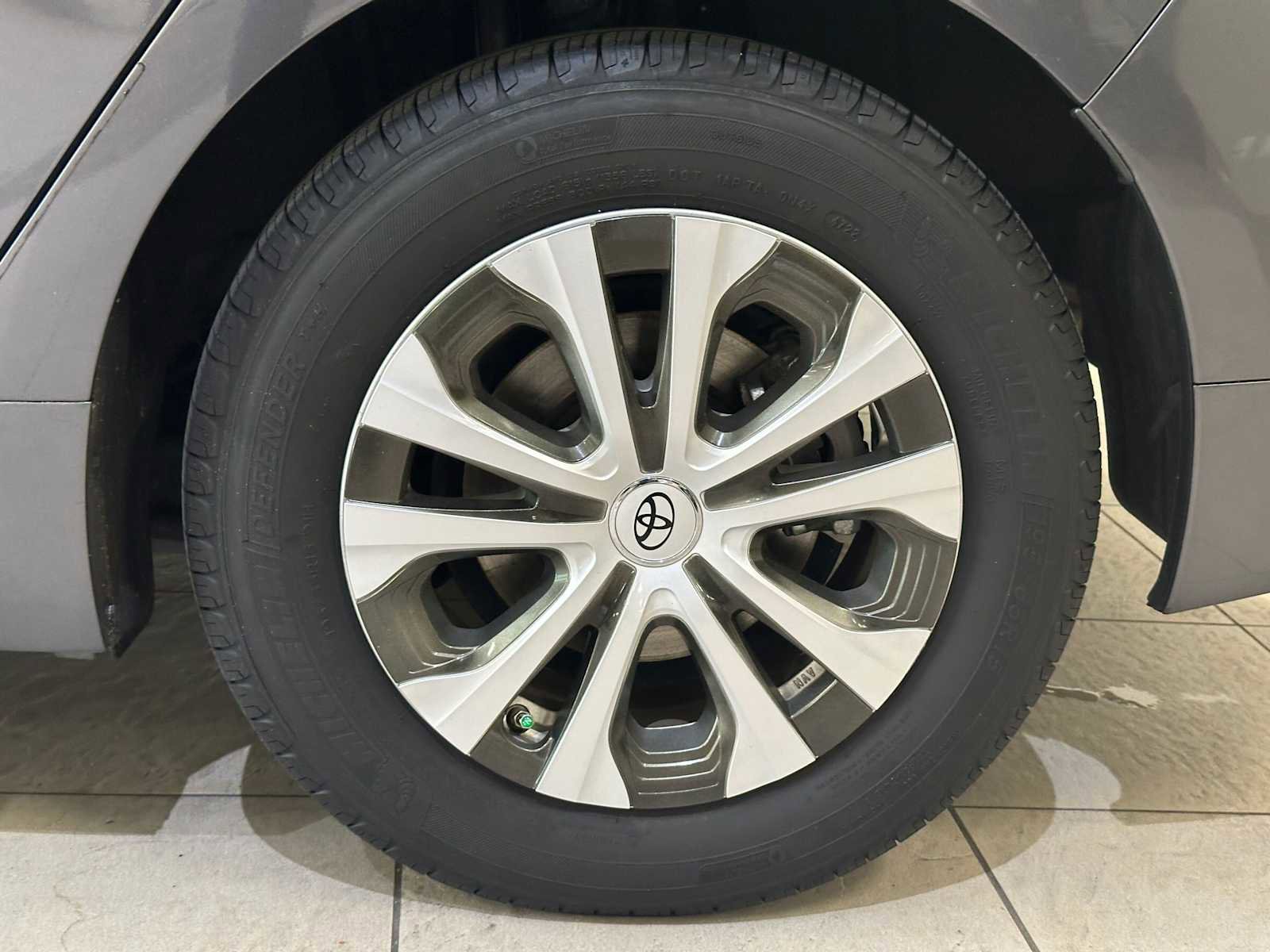 Used 2016 Toyota Prius Two image 8