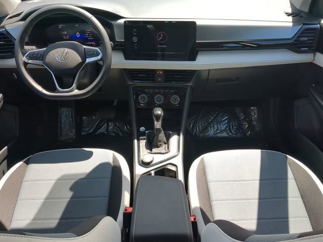 Certified 2025 Volkswagen Taos S AWD/4WD image 11