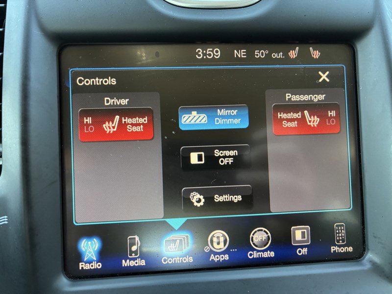 Used 2015 Chrysler 300 Limited image 11