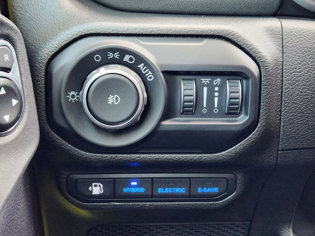 Used 2022 Jeep Wrangler Unlimited Rubicon 4xe w/ Steel Bumper Group image 22