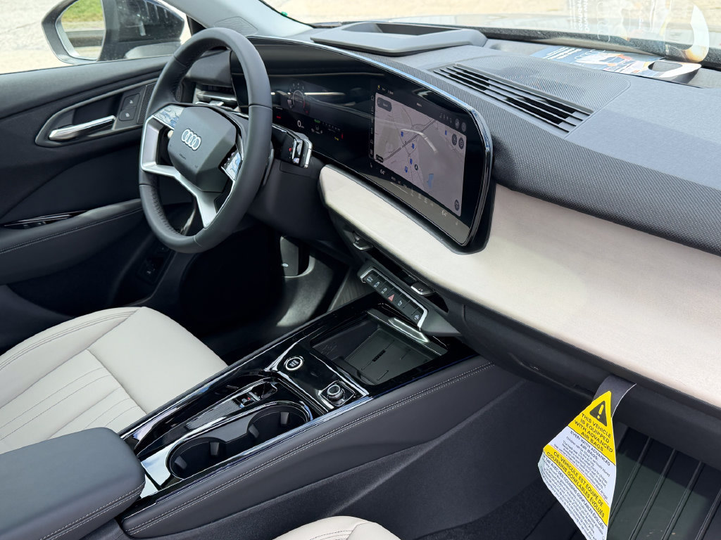 New 2026 Audi Q3 quattro 2.0T AWD/4WD image 12