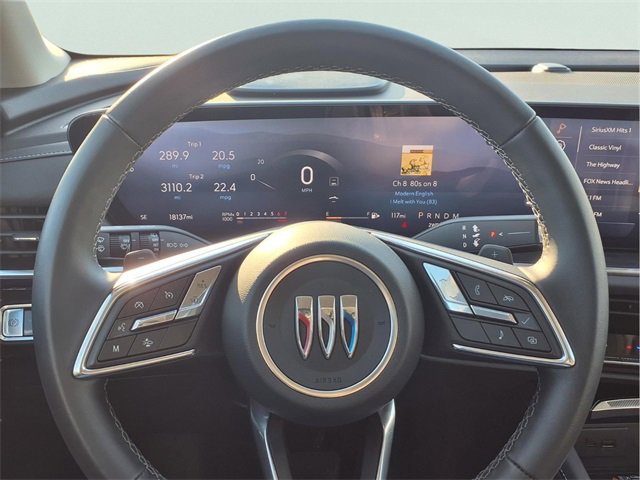 Certified 2025 Buick Envision Preferred image 18