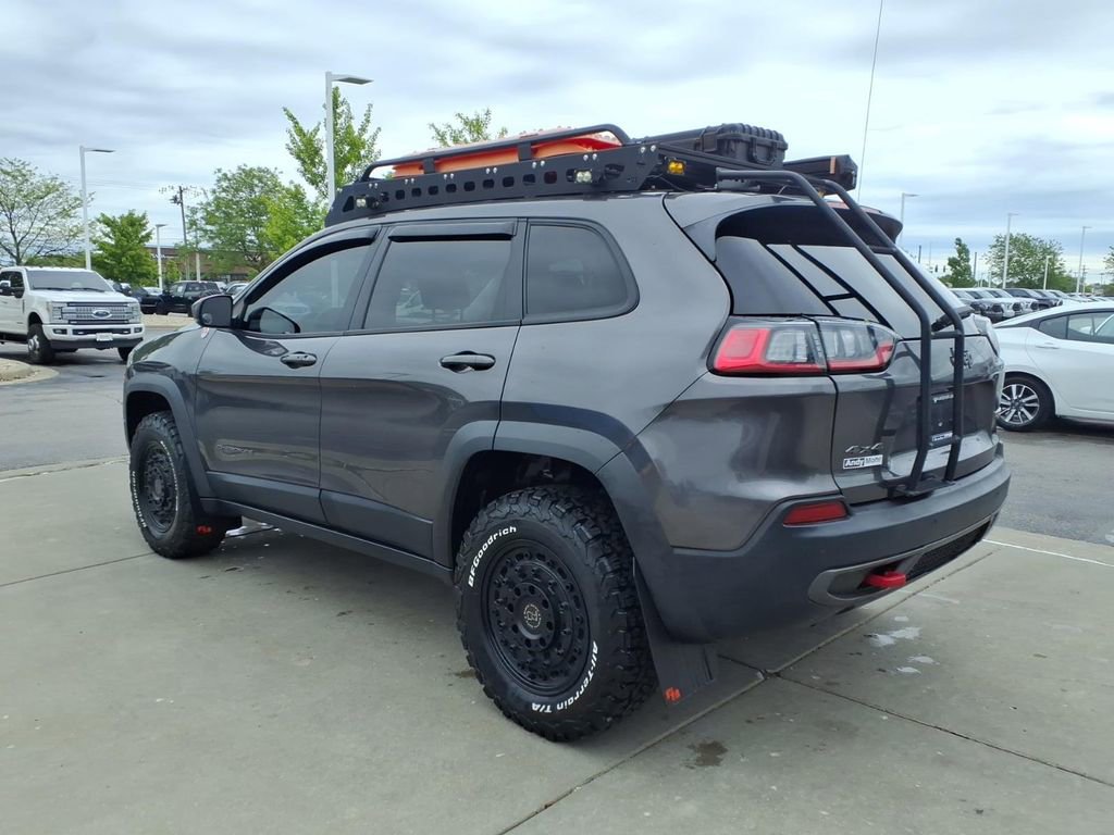 Used 2020 Jeep Cherokee Trailhawk w/ Comfort/Convenience Group AWD/4WD image 6