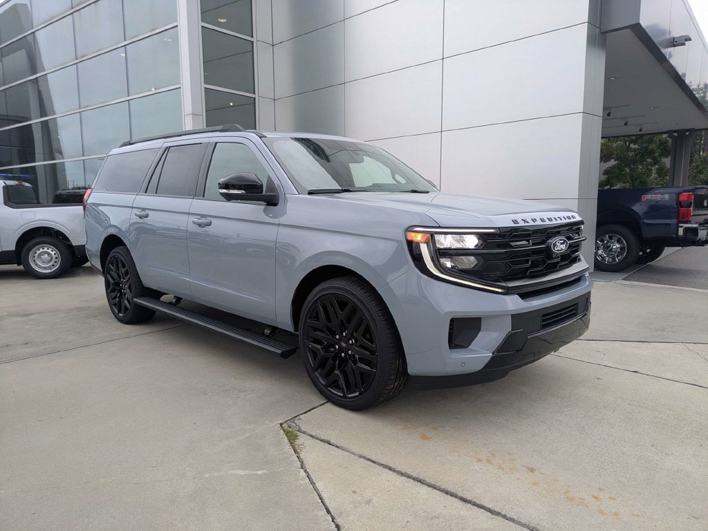 New 2027 Ford Expedition Max Platinum w/ Stealth Performance Package