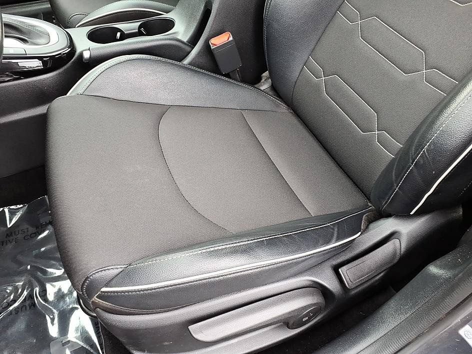 Used 2021 Kia Forte GT-Line FWD image 17