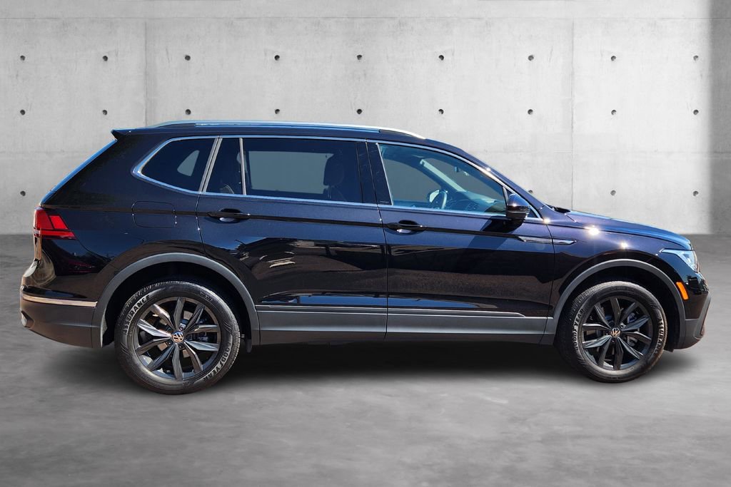 Used 2024 Volkswagen Tiguan SE image 26