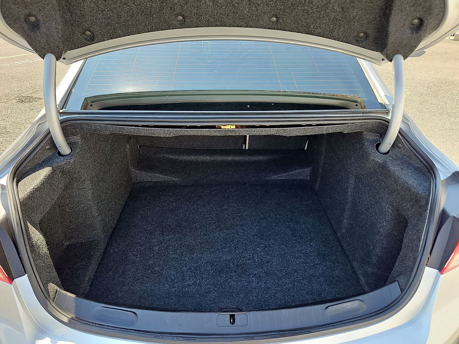 Certified 2019 Chevrolet Impala Premier FWD image 32