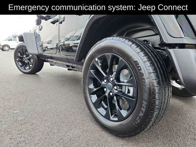 Used 2025 Jeep Wrangler Sahara 4xe w/ Safety Group image 18