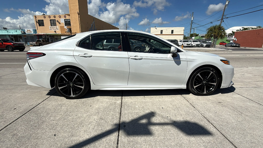 Used 2019 Toyota Camry XSE FWD image 15