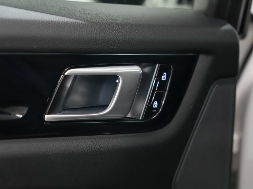 Certified 2021 Porsche Cayenne Coupe AWD/4WD image 15