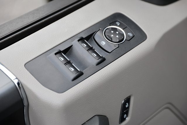 Used 2016 Ford F150 XLT w/ Equipment Group 301A Mid image 15