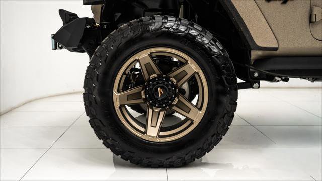 Used 2025 Jeep Wrangler Unlimited Sport image 27