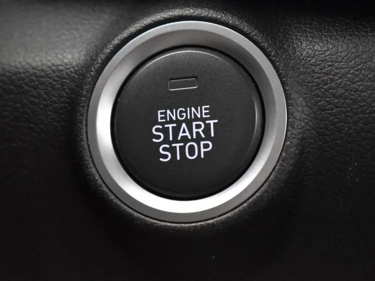 Used 2023 Hyundai Kona SEL AWD/4WD image 27