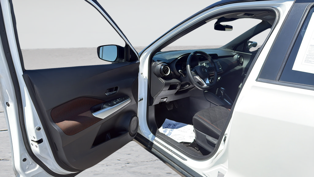 Used 2020 Nissan Kicks SR FWD image 24