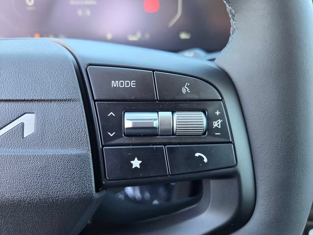 New 2026 Kia Sportage SX FWD image 16