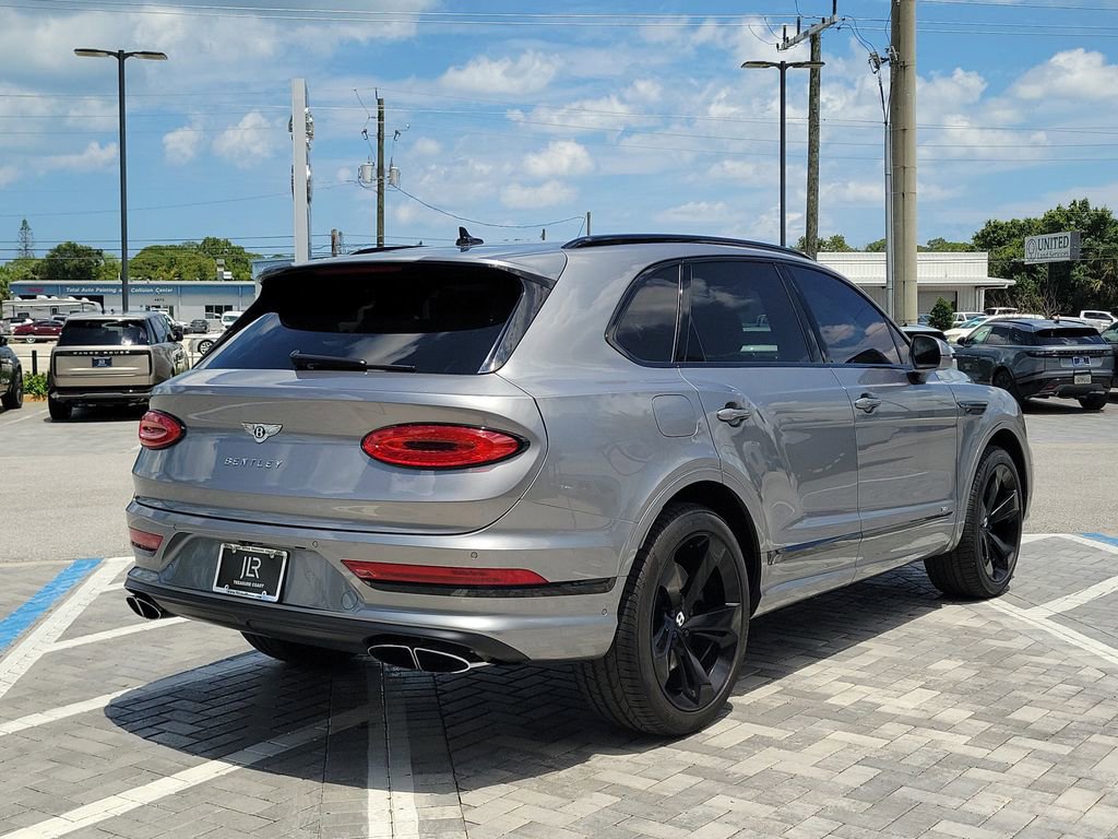 Used 2021 Bentley Bentayga AWD/4WD image 5