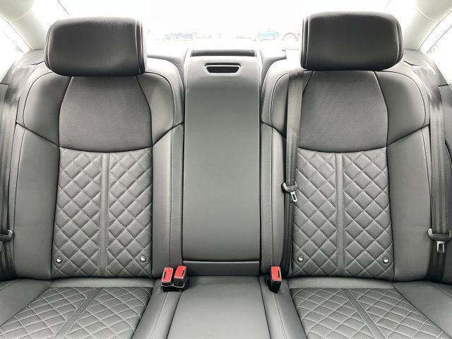 Used 2023 Audi S8 image 47