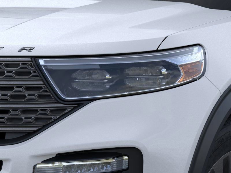 Used 2024 Ford Explorer XLT w/ Equipment Group 202A image 19