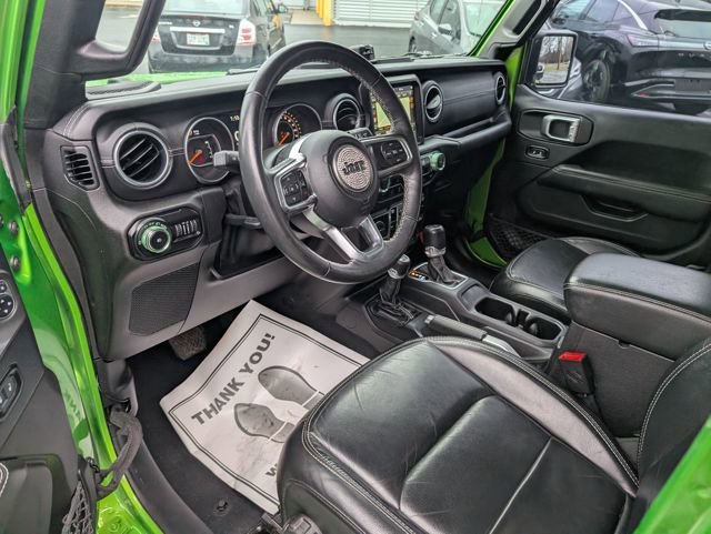 Used 2018 Jeep Wrangler Unlimited Sahara w/ Dual Top Group image 11