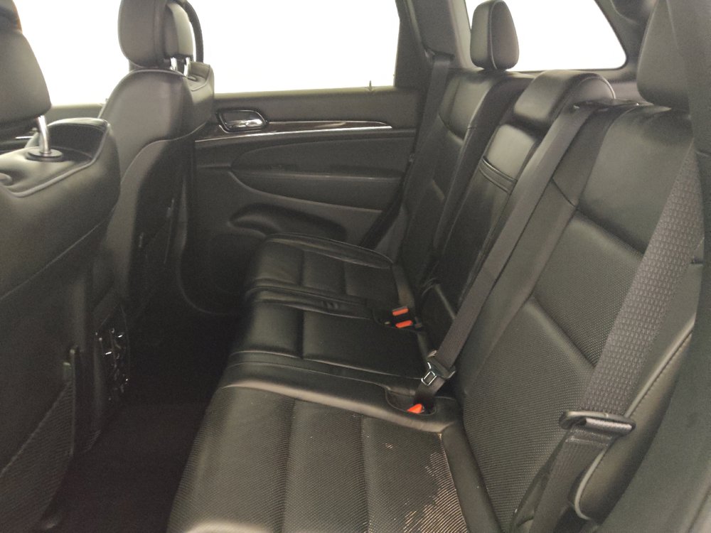 Used 2021 Jeep Grand Cherokee Overland AWD/4WD image 18