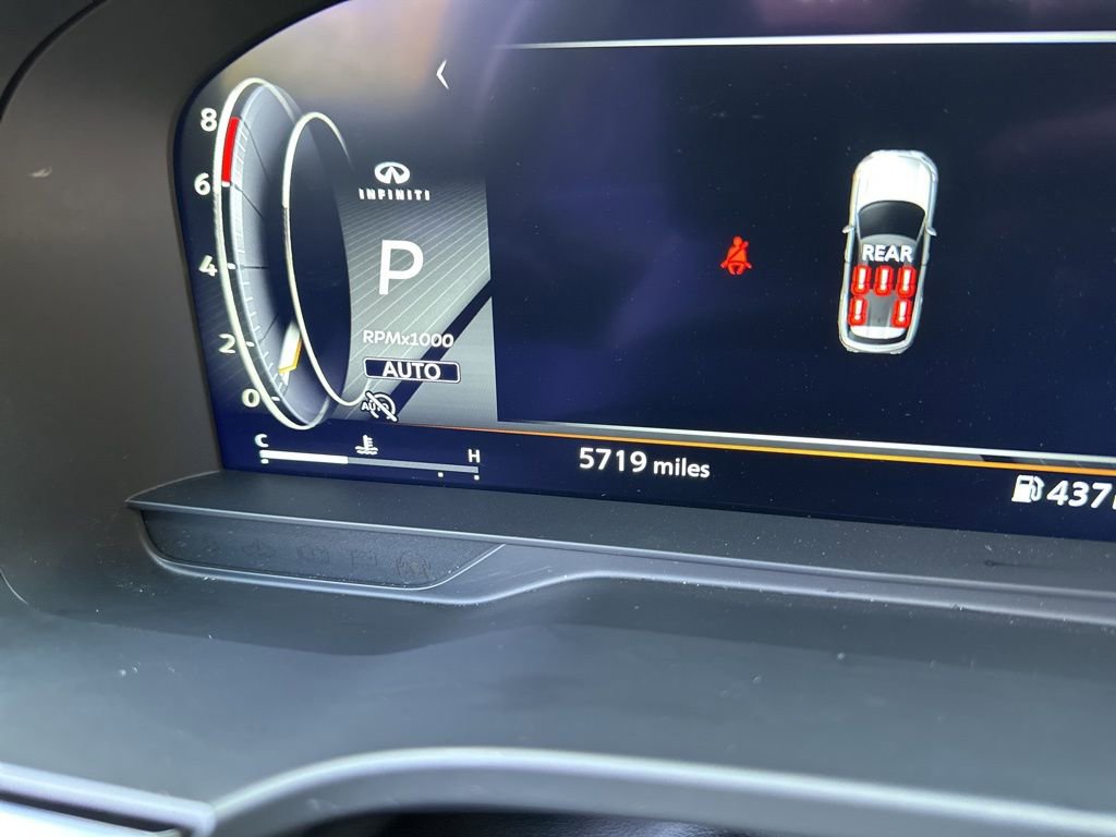 Certified 2025 INFINITI QX60 Luxe w/ Vision Package image 2