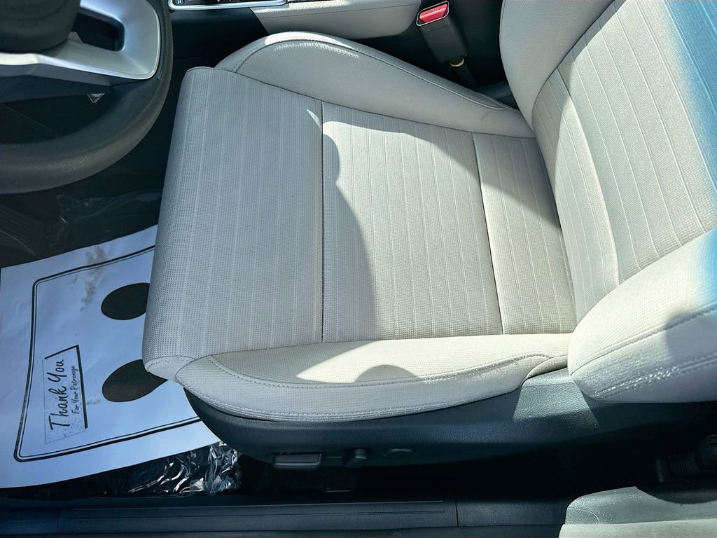 Certified 2020 Kia Sportage LX w/ LX Popular Package image 18