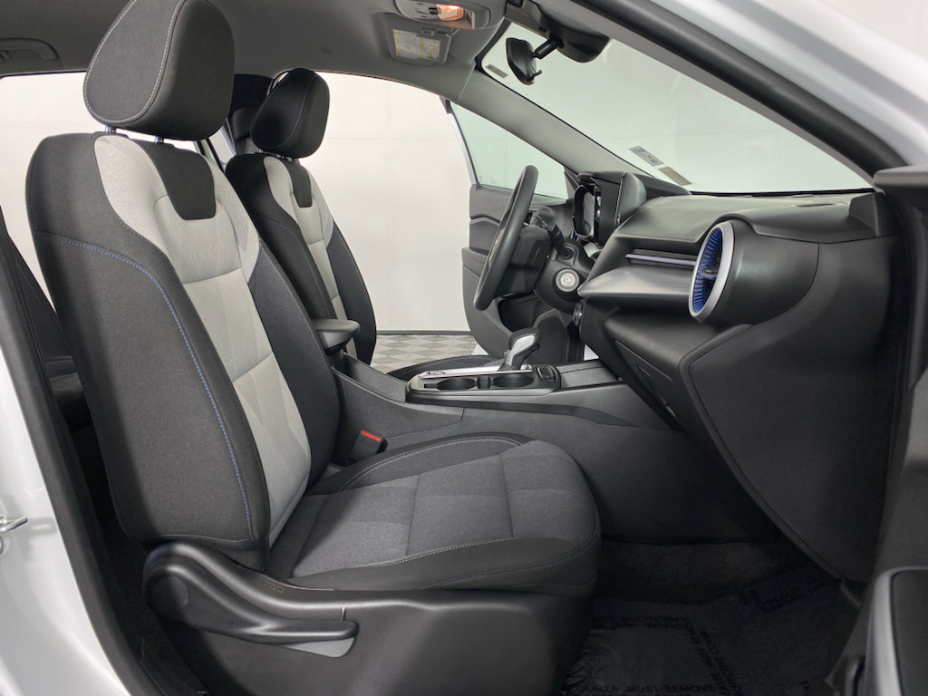 Used 2026 Chevrolet Trax LS FWD image 13
