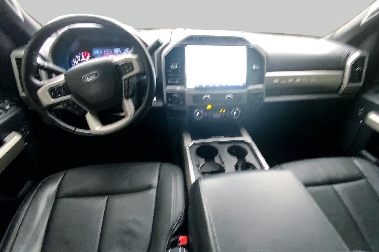 Used 2022 Ford F250 Lariat w/ Black Appearance Package AWD/4WD image 15