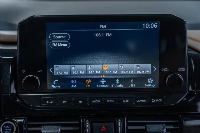 Used 2024 Nissan Pathfinder Platinum w/ Black Appearance Package image 21