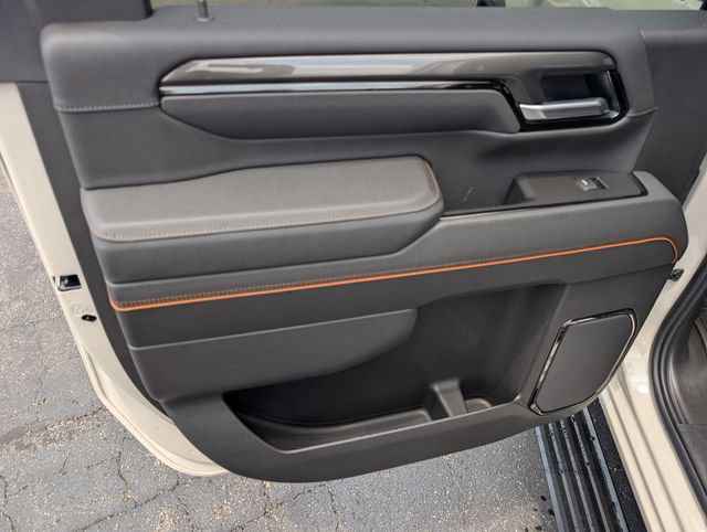 New 2026 GMC Sierra 3500 AT4 w/ AT4 Premium Plus Package AWD/4WD image 11