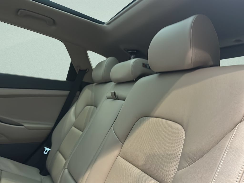 Used 2017 Hyundai Tucson Limited w/ Limited Ultimate Package 03 FWD image 16