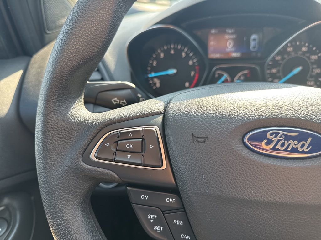 Certified 2019 Ford Escape SE image 20