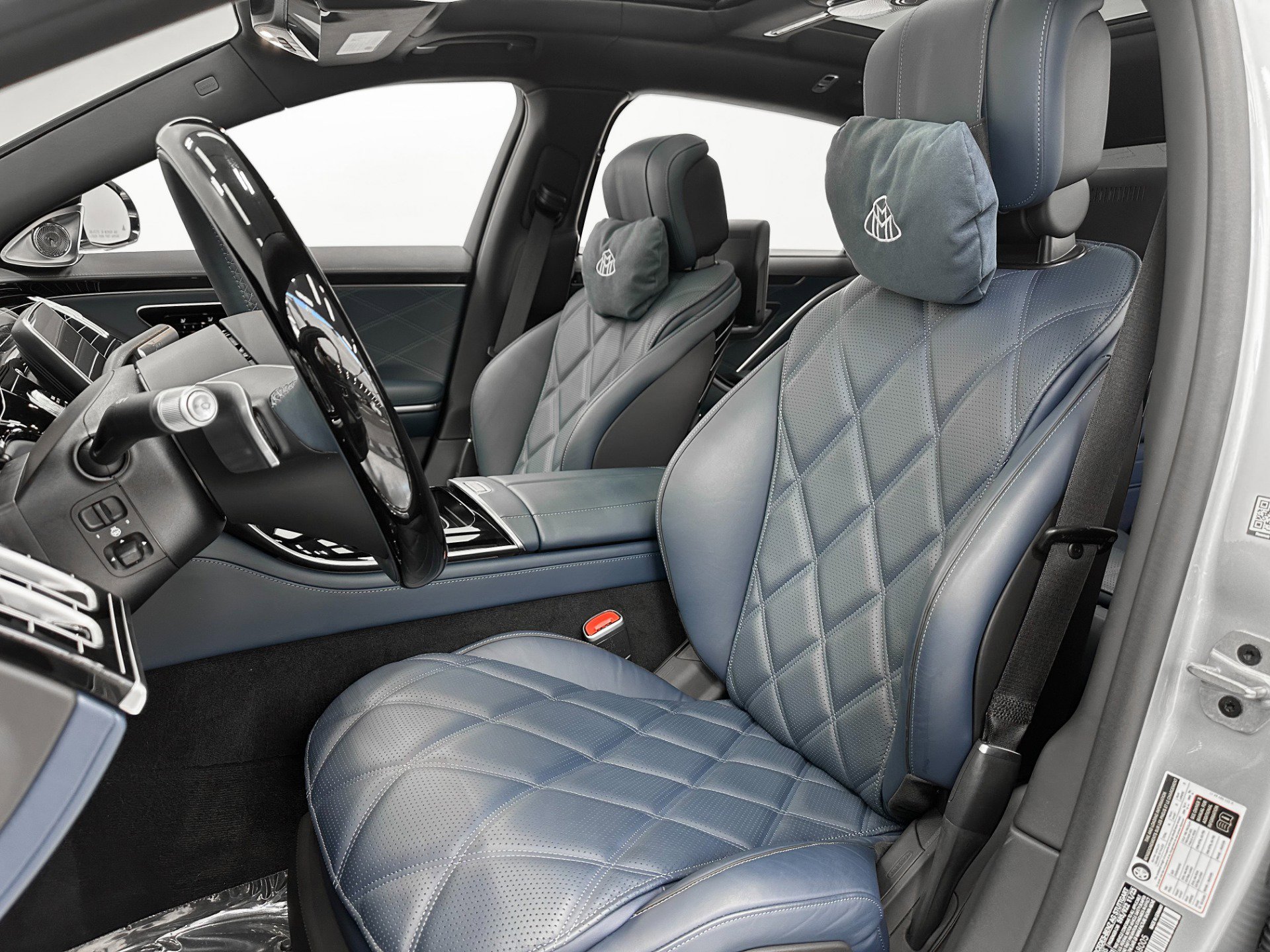 Used 2024 Mercedes-Benz Maybach S 680 4MATIC image 25