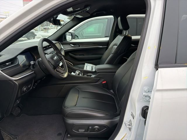 New 2026 Jeep Grand Cherokee Limited image 16